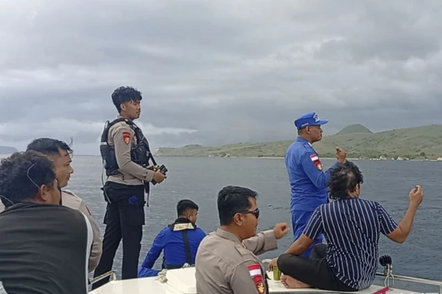 Kapal Wisata Tenggelam di Labuan Bajo, 4 WN Asal Spanyol Hilang