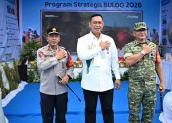 Bantu Petani Jagung Kapolda Jabar Terima Penghargaan Presiden RI