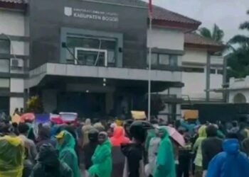 Aksi Demo di Cigudeg Menuntut Dana Kompensasi dan Kepastian Nasib Mereka, Dampak Penutupan Tambang oleh KDM