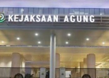 “Desak Kejaksaan Agung Periksa Kepala Bea Cukai Jakarta Hendri Darnadi