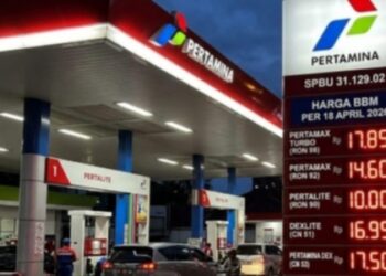 Siapa Herman? Pemain Minyak BBM Subsidi di SPBU Temiang Pakai Jerigen! Ditreskrimsus Polda Kepri Diminta Bertindak!!!