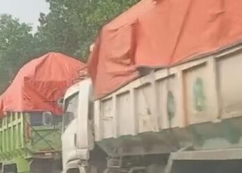Sengkarut Tambang Curug Bitung, FTMB: Jalan Umum Dipakai Parkir Armada