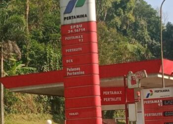 Viral! SPBU Taman Safari Puncak Kabupaten Bogor Diduga Melayani Penimbun BBM Bersubsidi, “Modus Pakai Motor Modifikasi!”