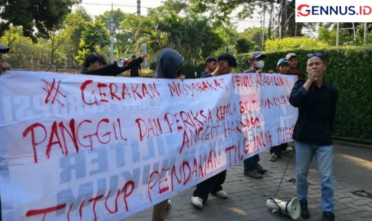 Kasus Pendaki Tewas, Mahasiswa Geruduk Kemenhut Tuntut Penutupan Jalur Merbabu