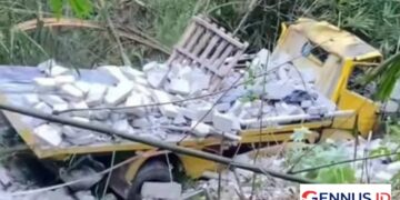 Kecelakaan Maut! Motor Tabrak Truk Bermuatan Hebel di Cibokor Cigudeg Tewas Ditempat