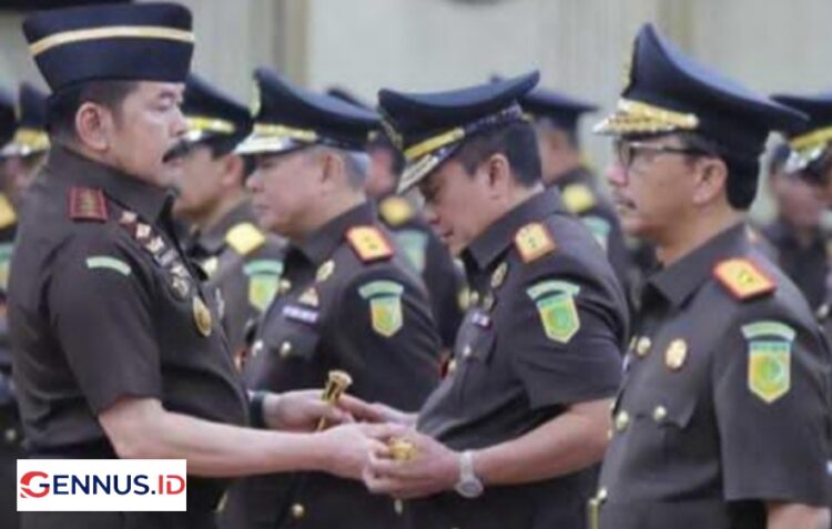 Tekankan Jaga Integritas, Kajagung Lantik 15 Kajati dan Puluhan Pejabat Eselon Dua