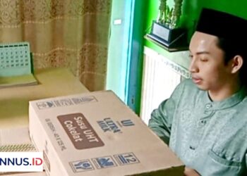 Kolaborasi Media Dengan FWJ Indonesia Salurkan Nasi Kotak dan Air Mineral