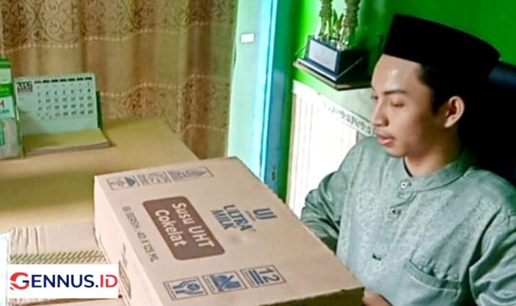 Kolaborasi Media Dengan FWJ Indonesia Salurkan Nasi Kotak dan Air Mineral