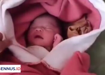 Geger! Warga Curug Dengdeng Temukan Bayi Perempuan di Depan Teras Rumahnya