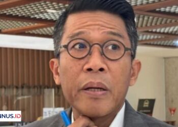 Dulu Lantang Teriak Rokok Ilegal, Anggota DPR Misbakhun Kini Terseret Skandal Pita Cukai Palsu!