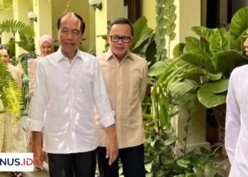 Ditantang Roy Suryo Hadir di Pengadilan, Pengamat Ragu Jokowi Bakal Datang: “Wallohu  A’lam Cuma Tuhan yang Tahu