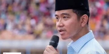 Gelombang Gugatan Makin Besar! Ini Deretan Penggugat yang Minta MK Batalkan Pelantikan Gibran