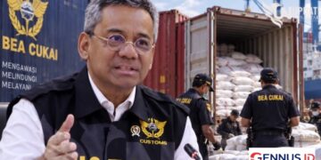 Menkeu Suahasil Nazara Ungkap Impor Ilegal 30 Kontainer Beras, Garam dan Baju Bekas