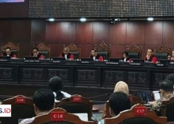 Sidang MK Memanas: Penggugat Tuding Ada Manipulasi PKPU Syarat Pencalonan Gibran, Hakim Cecar KPU dan Bawaslu